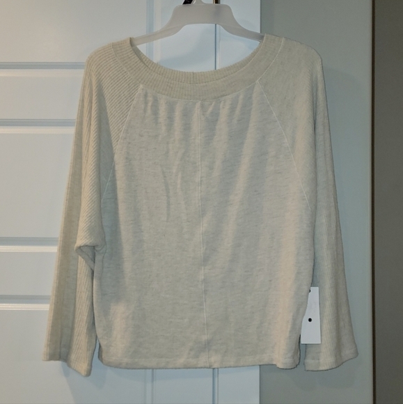 Treasure & Bond Wide Neck Raglan Top Long Sleeve Knit Beige Sweater Womens M - Picture 3 of 8